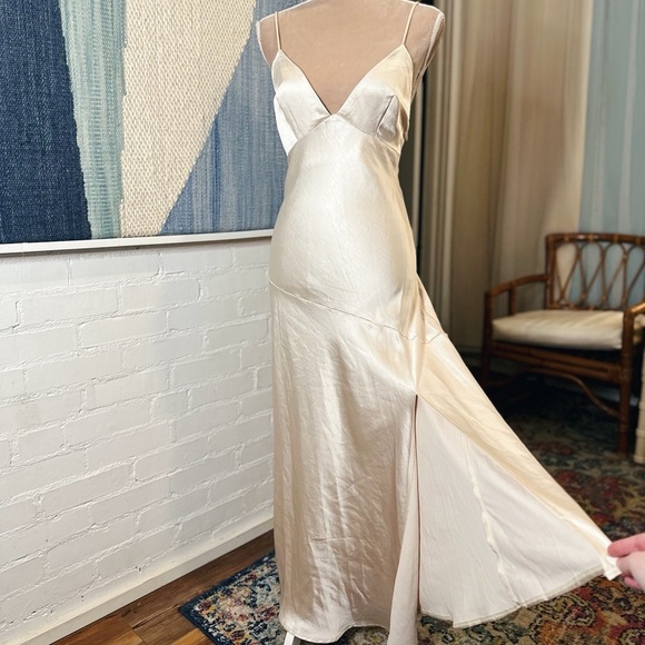 Saints and Secrets Dresses & Skirts - NWT Saints and Secrets Champagne Satin Finish Maxi Dress